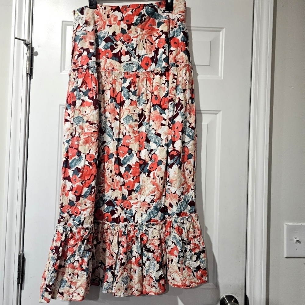 Luna Moon Maxi skirt size XL floral cottagcore,boho